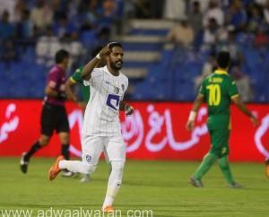 الهلال يتصدر الدوري بسداسية في مرمى الخليج