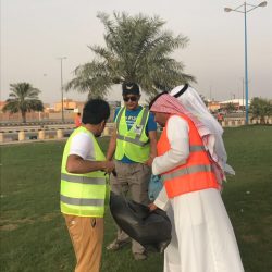 “الدفاع المدني  “بخميس مشيط ينتشل جثتي عاملين بوادي العمارة