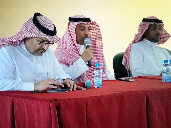 ” إدارة النشاط الطلابي  ” تعقد اجتماع برواد النشاط للتنسيق لحضور فعالية ختام ملتقى مكة الثقافي