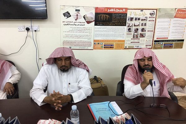 “تعاوني الحائط” يكرم المشاركين في برنامج الخيمة الدعوية