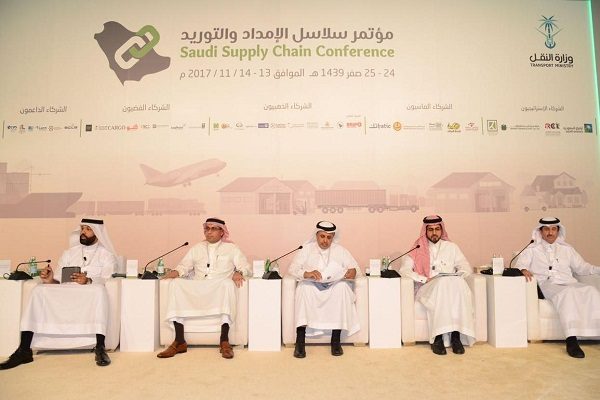 “وزير النقل” : خطتنا لجعل المملكة منصة لوجستية عالمية ستزيد الناتج المحلي غير النفطي 5% بحلول 2021