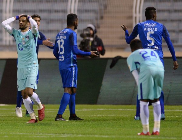 “الهلال” يتعثر بالتعادل أمام “الفتح”