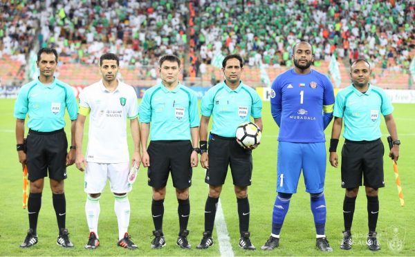 ” الأهلي” يتغلب على الجزيرة الإماراتي بهدفين