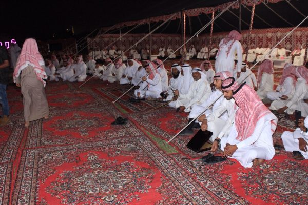 كبار السن يجتمعون بـ”موروث الجبيل” لاحياء الماضي