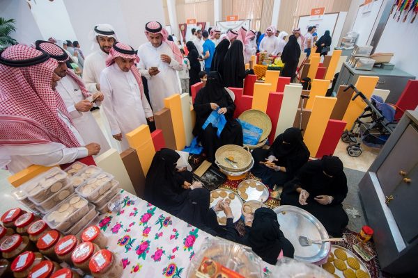 مهرجان الكليجا العاشر ببريدة يقدم جوائز نقدية في سبعة فروع