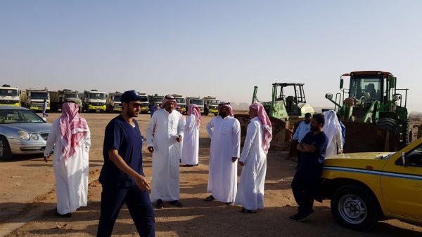 “أمانة الرياض” تزيل أكثر من “1100” عنصر ملوث عن المدخل الشرقي للعاصمة