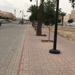 وكيل محافظة محايل ينقل تعازي القيادة لذوي الشهيد العريف آل زاهر