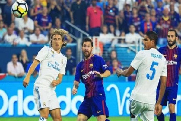 كلاسيكو العالم ريال مدريد وبرشلونة يتعادلان إيجابياً