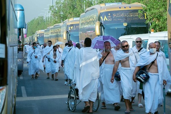 ضيوف خادم الحرمين يستكشفون آثار المشاعر المقدسة