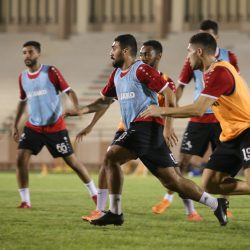 الباطن يتعادل مع الفتح في الرمق الأخير