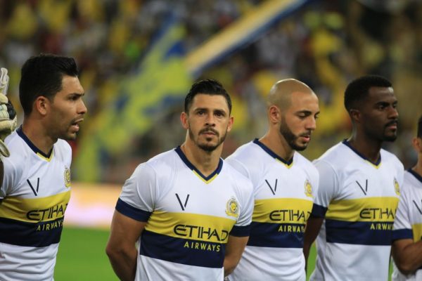 النصر يواصل المنافسة على الصدراة ويكسب الاتحاد