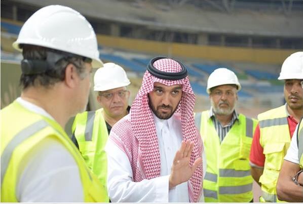 الأمير عبدالعزيز بن تركي يزور ملعب الامير عبدالله الفيصل بجدة