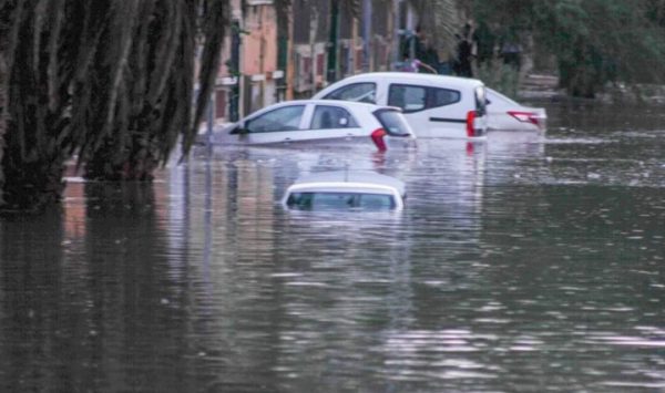 مصرع 8 وإصابة 27 بسبب الأحوال الجوية بالجزائر