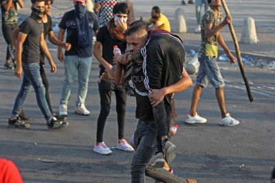 العراق تشتعل غضباً واشتباكات بين الأمن والمتظاهرين