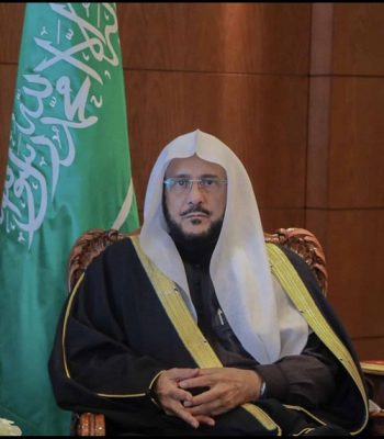 “آل الشيخ” : قصر إقامة صلاة عيد الأضحى على الجوامع والمساجد المهيأة وفق البروتوكولات الوقائية