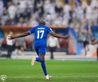 الهلال يهزم بوهانغ الكوري بثنائية نظيفة ويتوج بدوري أبطال آسيا