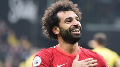 ليفربول يقترب من التجديد لمحمد صلاح مقابل مبلغ خيالي