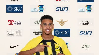 الاتحاد يتعاقد مع لاعب الهلال “معاذ الفقيهي” لأربع سنوات