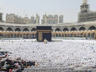 خطيب المسجد الحرام الشيخ د. ياسر الدوسري: الإسلام حفظ الأمن والأمان للمسلمين واعتنى بتأمين حياة غيرهم